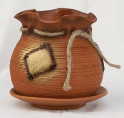 Květináč v podobě rozevřeného pytle - střední